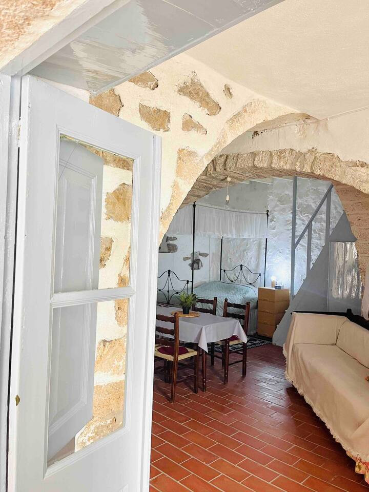 Traditional residence for sale