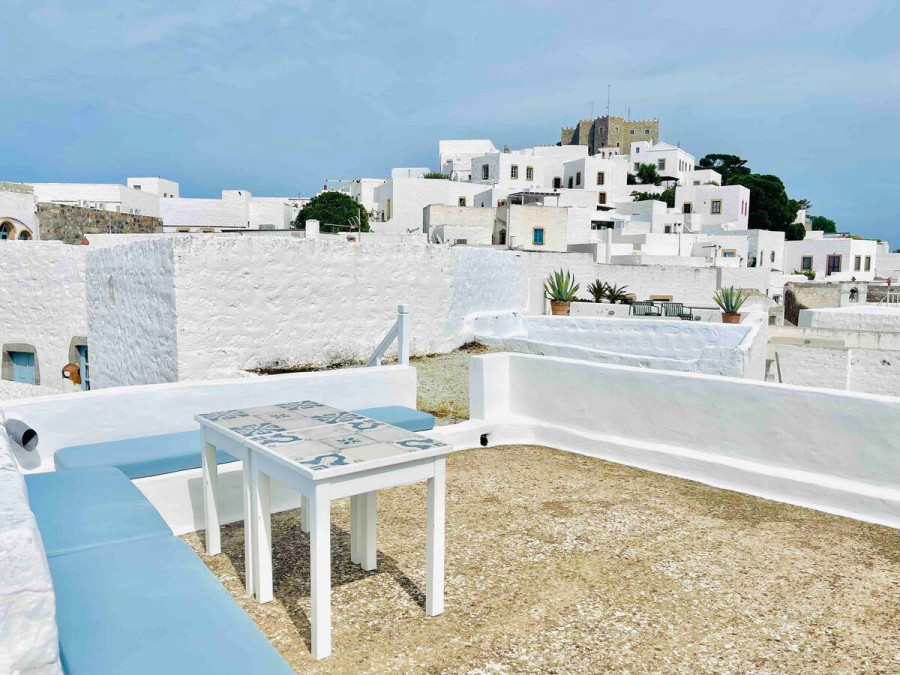 Traditional residence for sale
