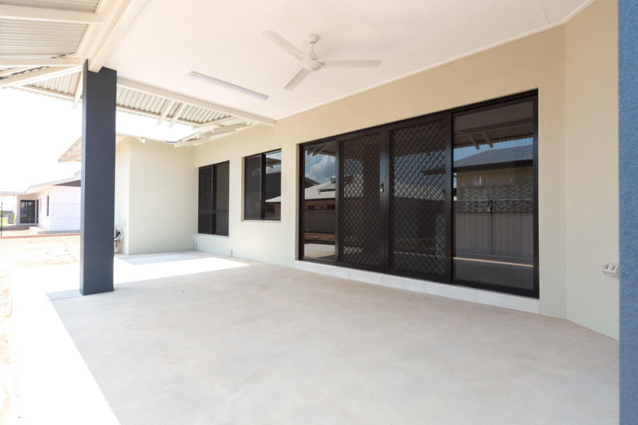 Plati back veranda